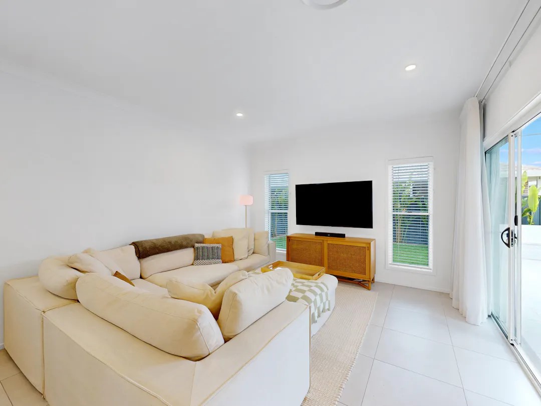 33-Lighthouse-Esplanade-09132024_194802