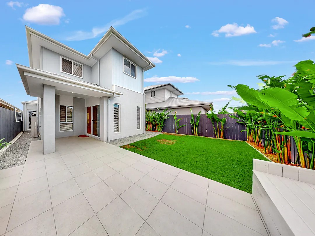 33-Lighthouse-Esplanade-09132024_195643